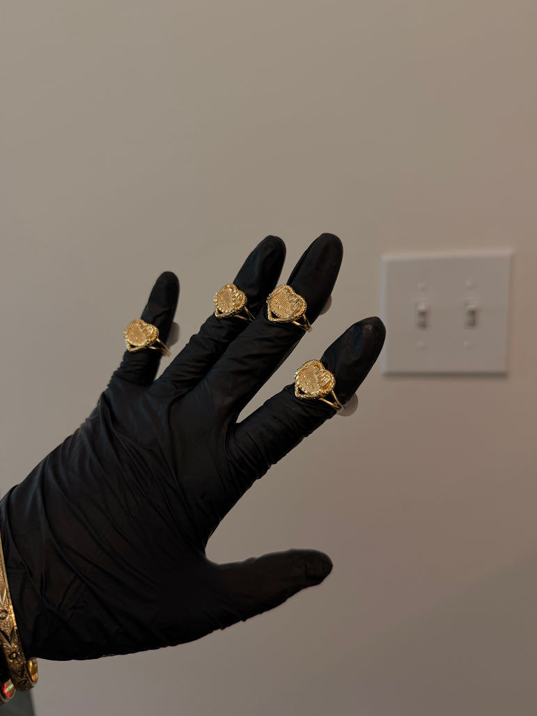 Rich Girl HK Heart Ring