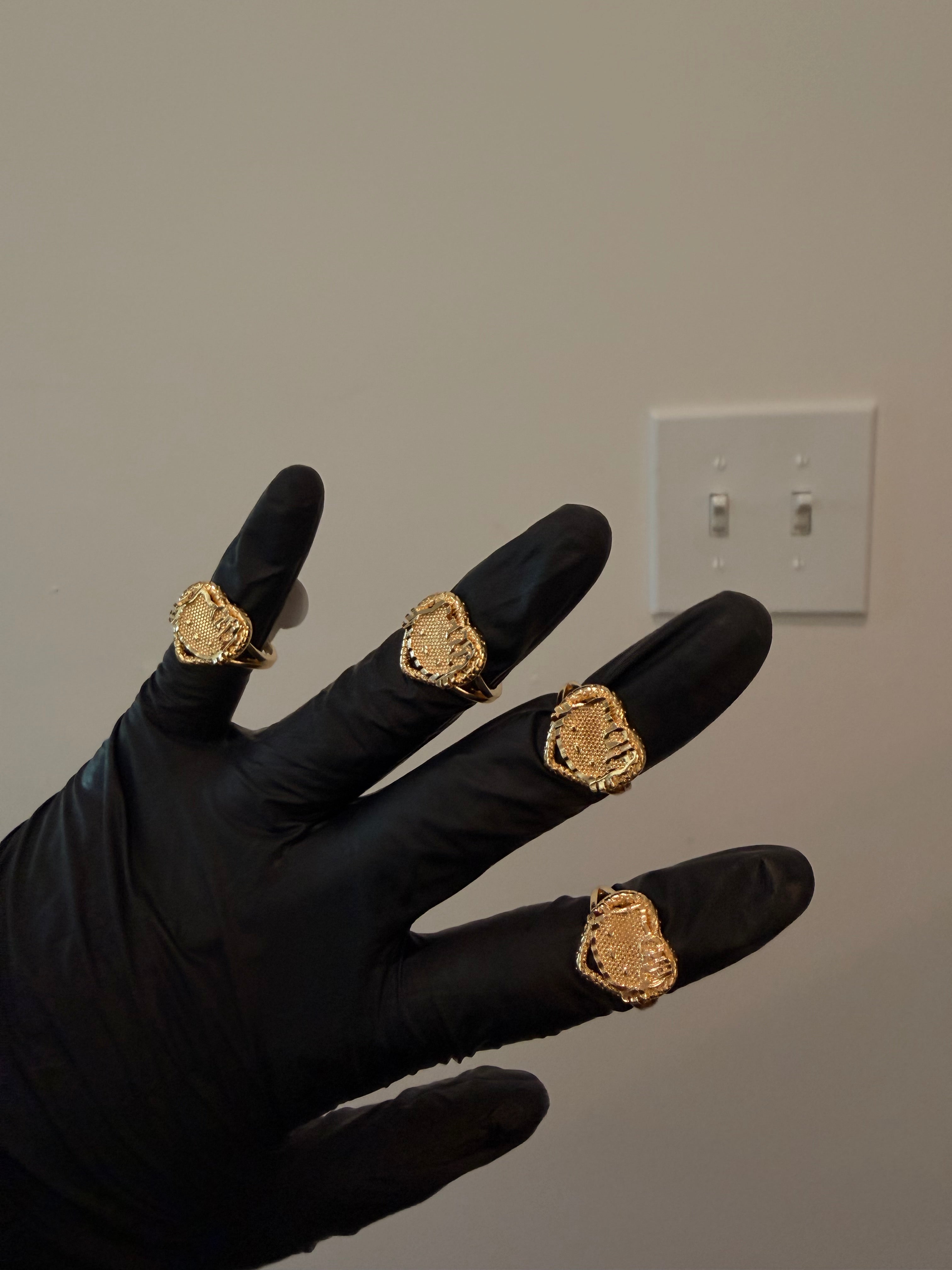 Rich Girl HK Heart Ring