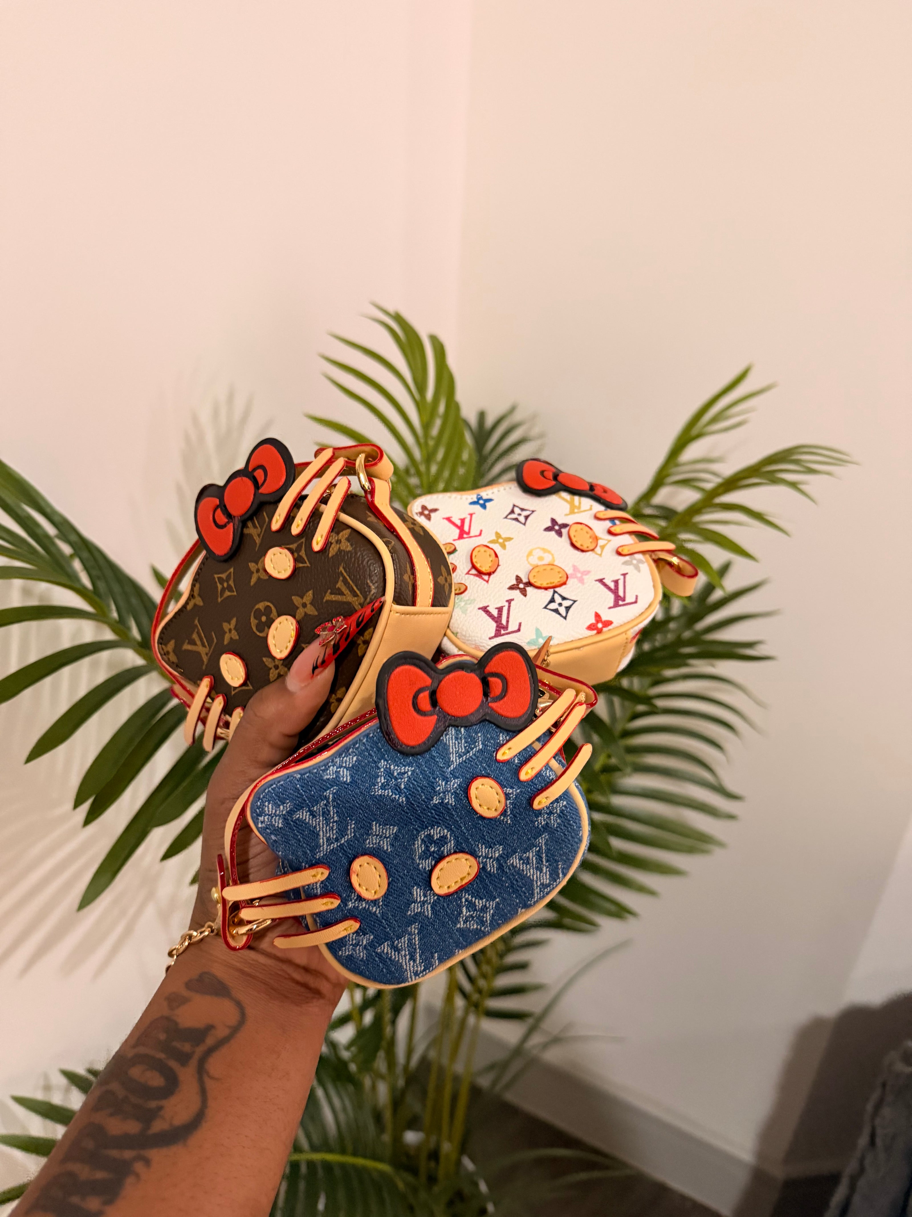 Rich Kitty Mini Crossbody