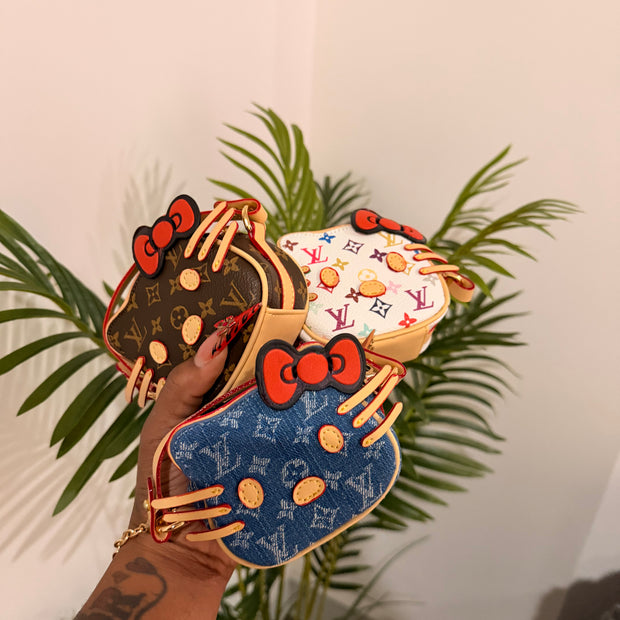Rich Kitty Mini Crossbody