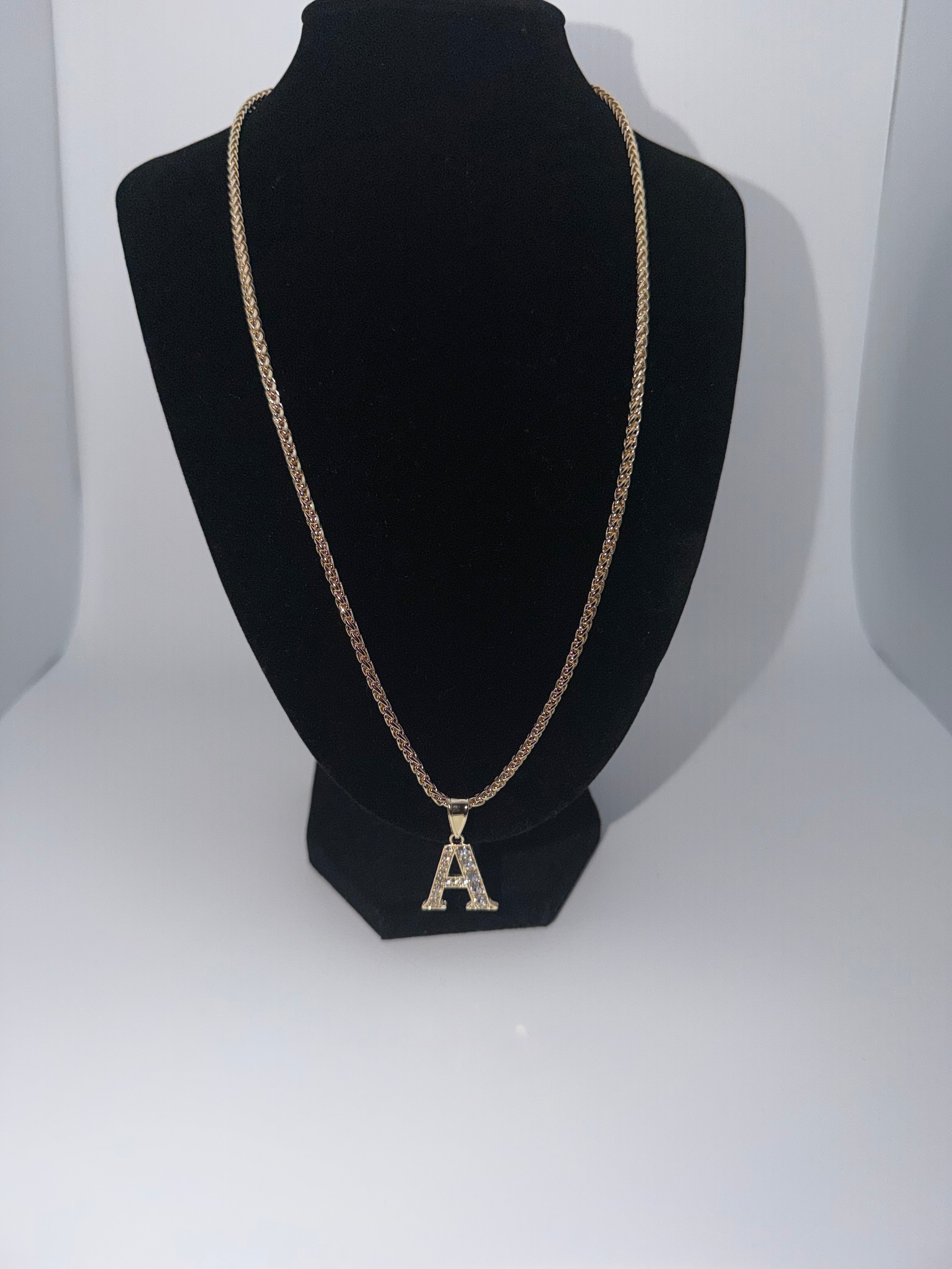 Letter Chain 22