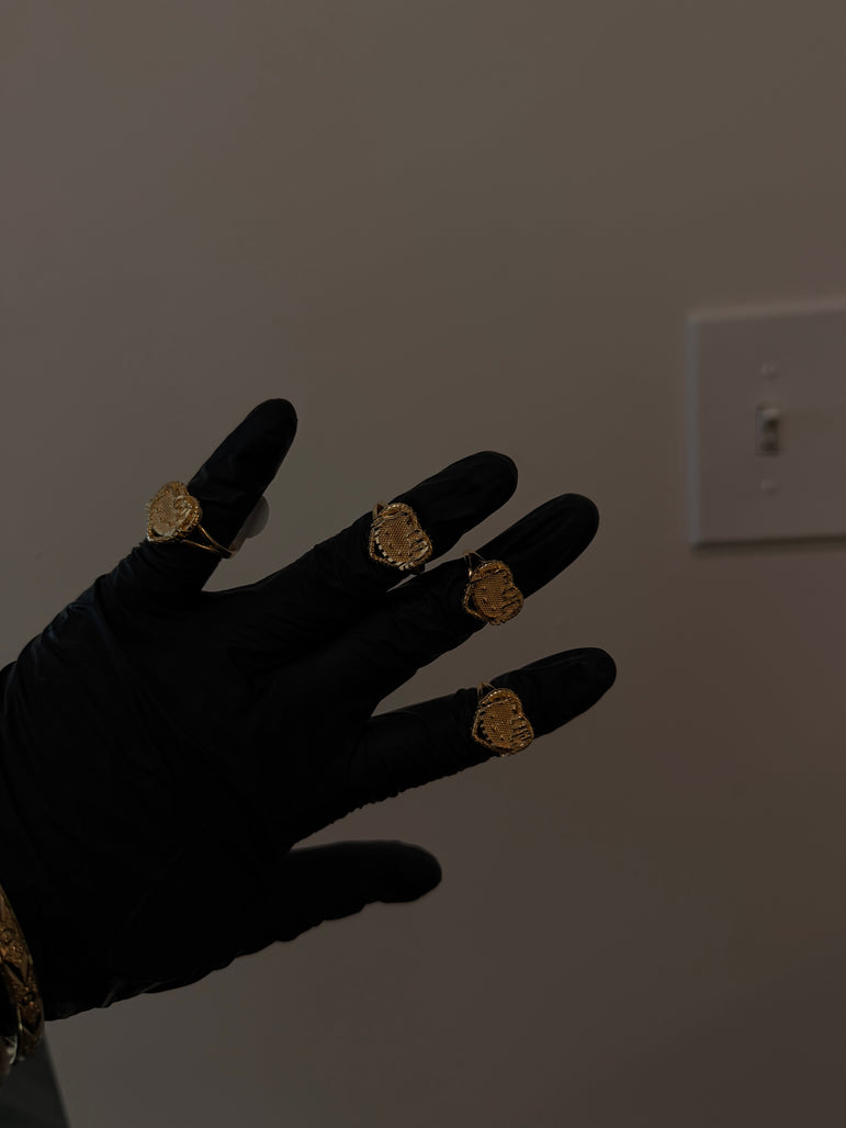 Rich Girl HK Heart Ring