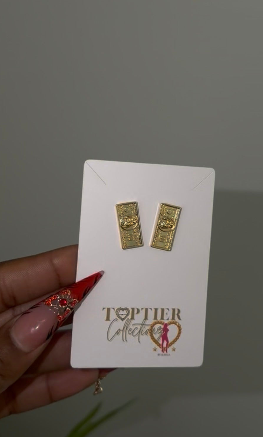 Dollar Bill Studs