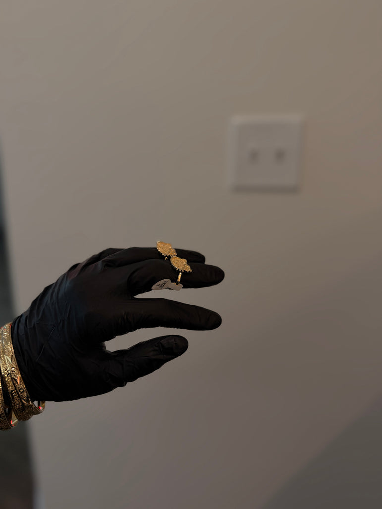 HK Face Ring