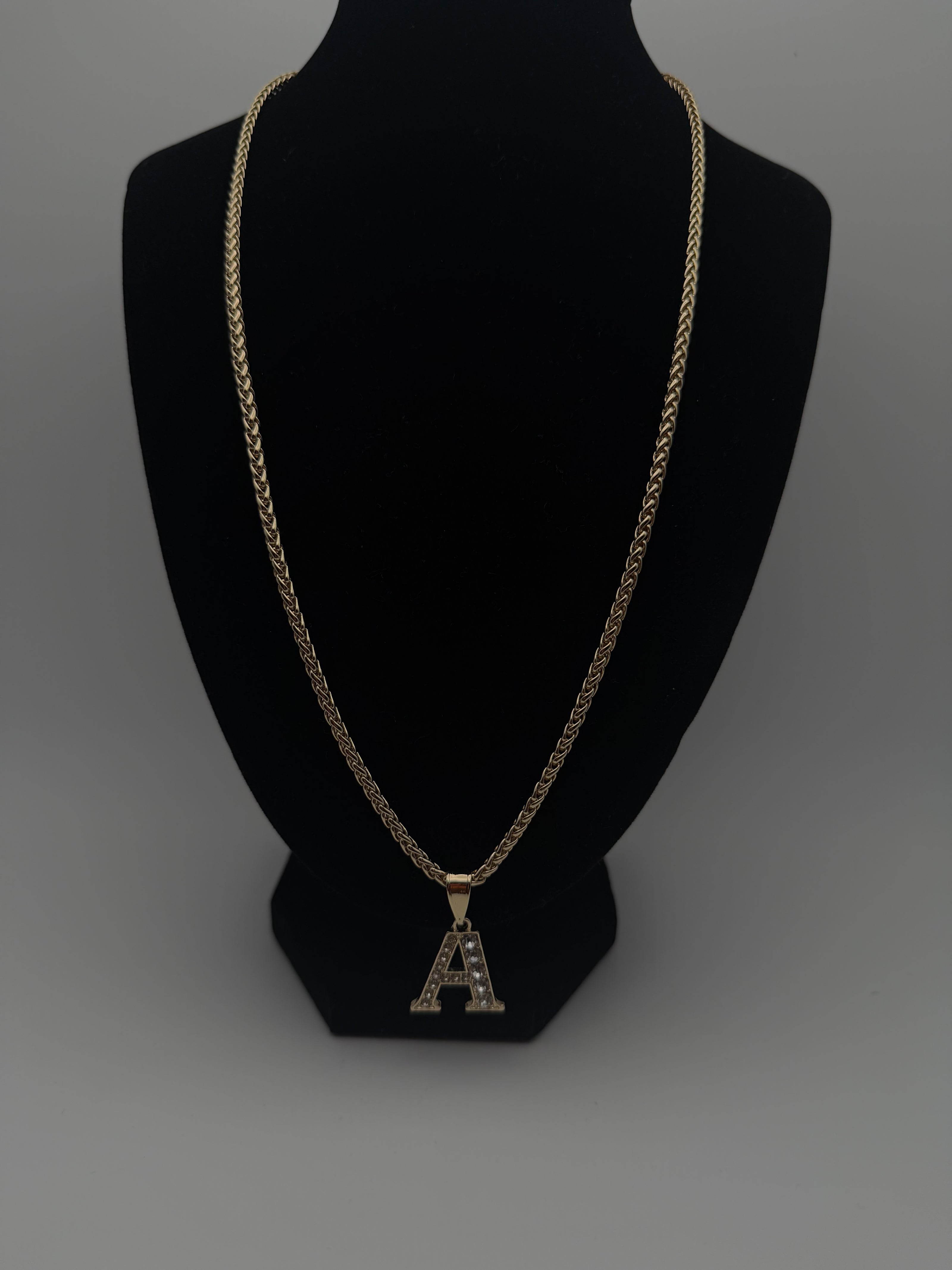 Letter Chain 22